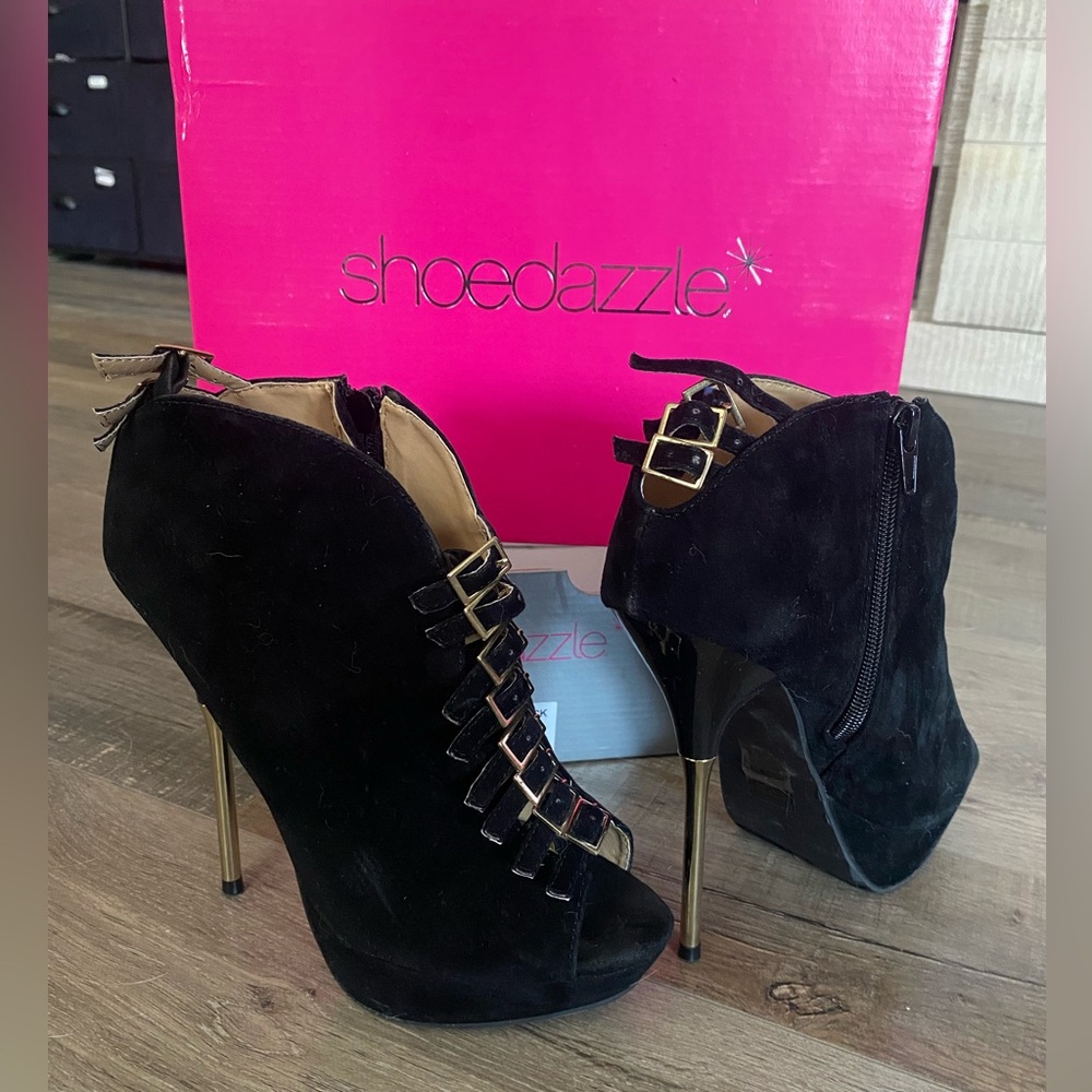 Shoe Dazzle Black Peep-Toe Heels with Gold Accents